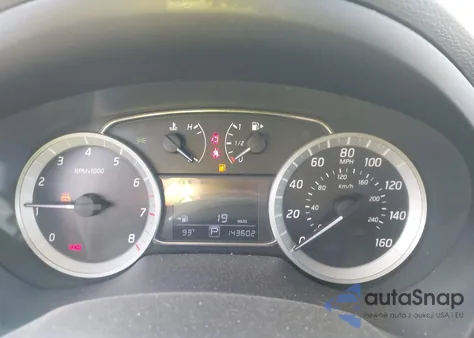 2014 Nissan Sentra Sr z USA, uszkodzony, nr VIN 3N1AB7AP8EY272251